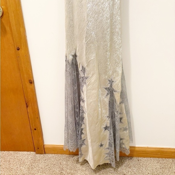 New Tory Burch Star Lace Slip Dress - Picture 7 of 9